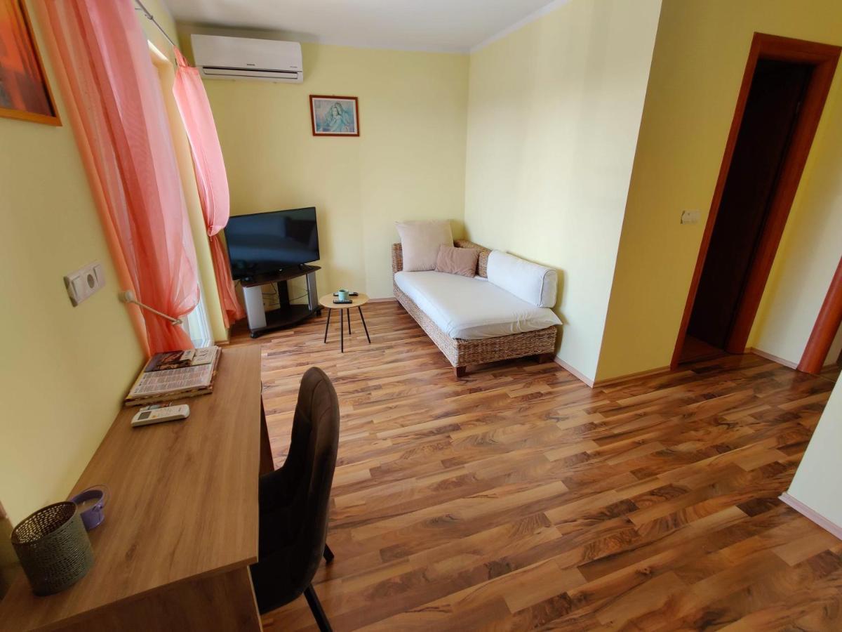 Apartments Lumar Palit Ngoại thất bức ảnh